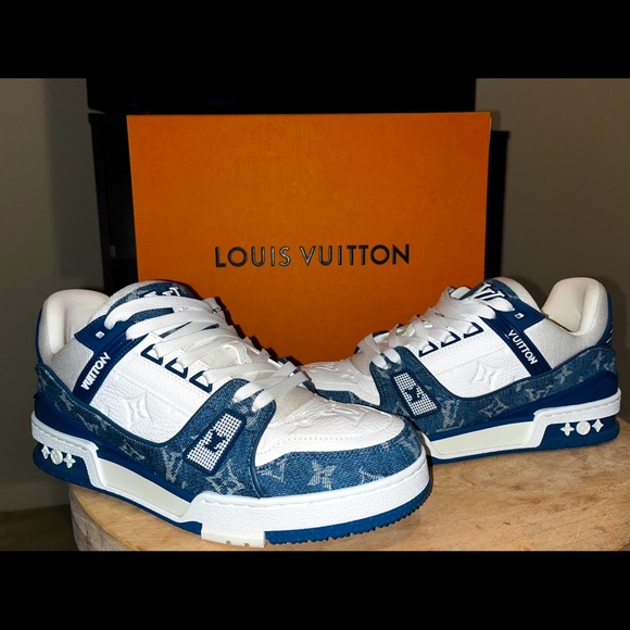 LV Trainer Sneaker - Picture 2 of 4